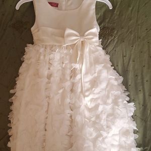 Little girl's Easter/wedding dress